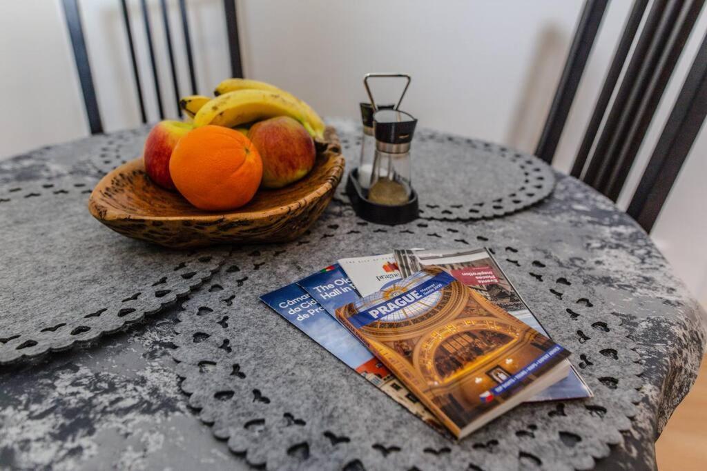 Cozy Apartment In Prague'S Best Area Kültér fotó